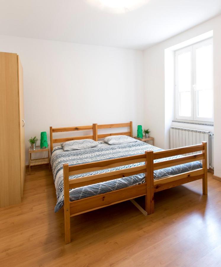 Apartma Rozi โคเปร์ ภายนอก รูปภาพ