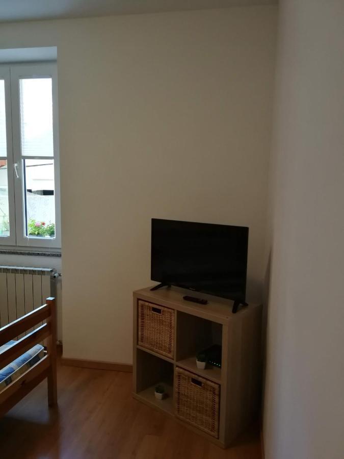 Apartma Rozi โคเปร์ ภายนอก รูปภาพ